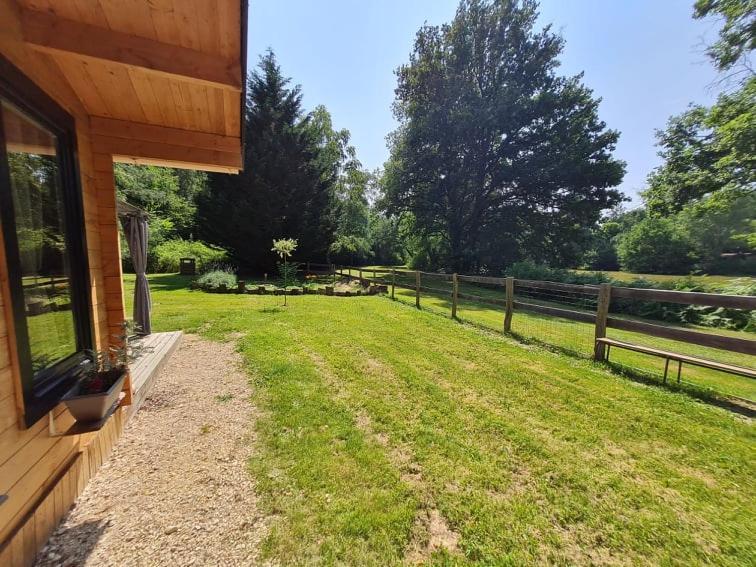 Chalet Olivier Flere-la-Riviere Exterior foto